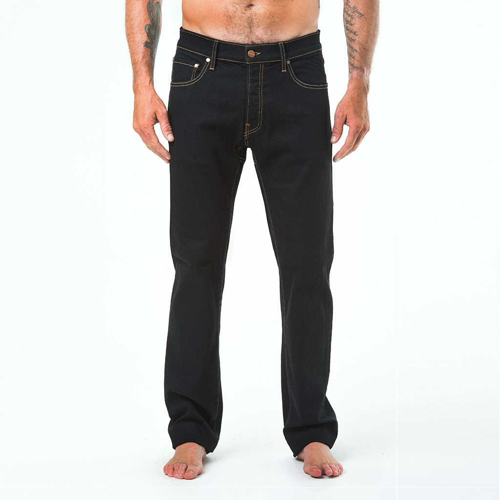 MUSTANG 5-POCKET 9.5 oz. STRETCH BLACK DENIM JEAN - FILLMORE